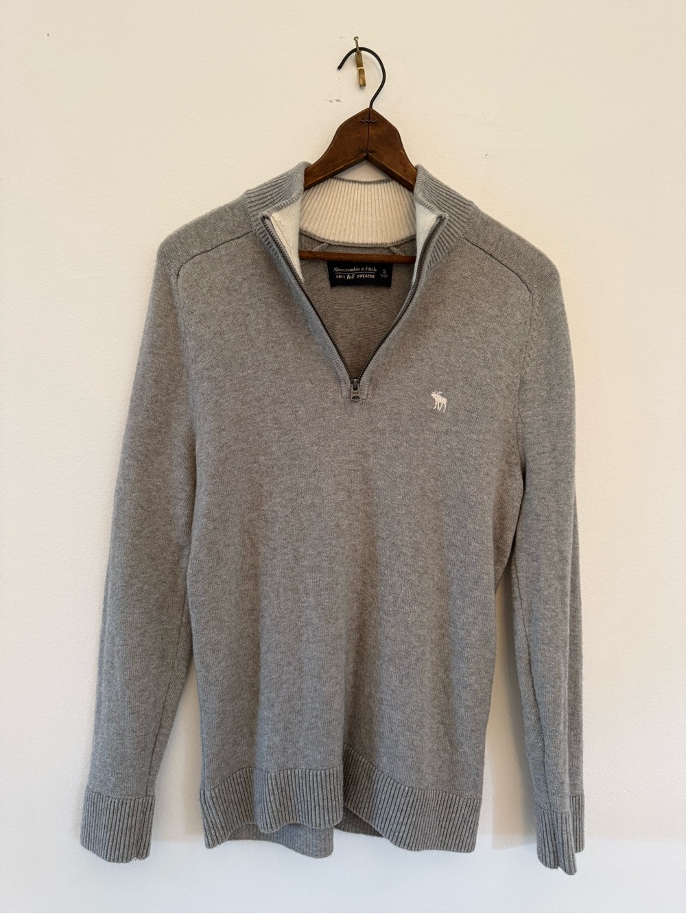Abercrombie & Fitch Men Small Gray Cotton Cashmere Soft A&F Quarter Zip Sweater
